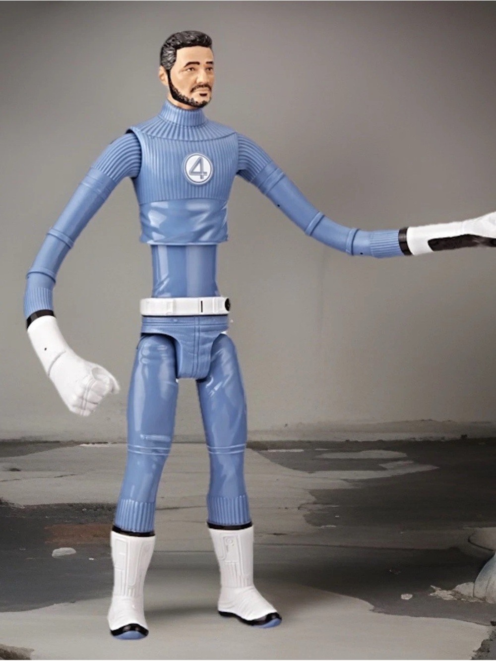 Marvel Mister Fantastic Bendable Stretchable Action Figure NIB